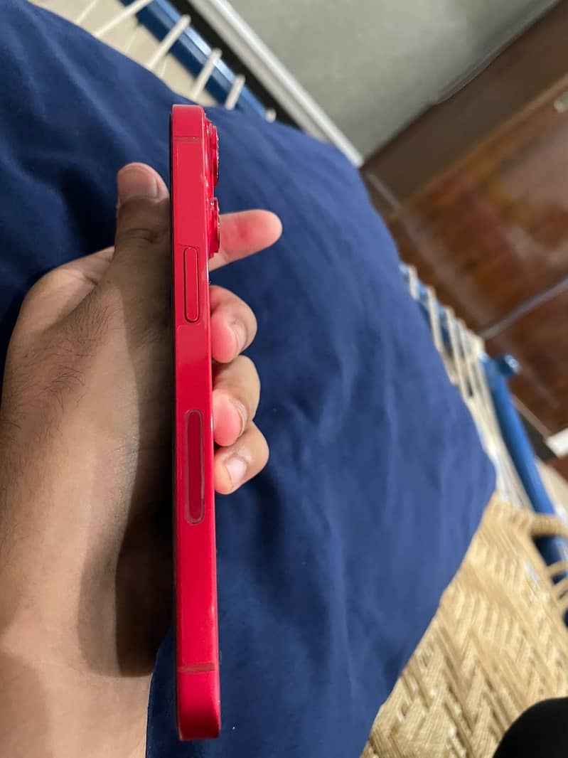 Iphone 14 simple 1