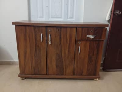 Divider in good condition
