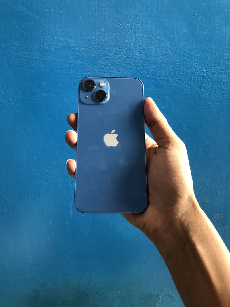 IPHONE 13 0