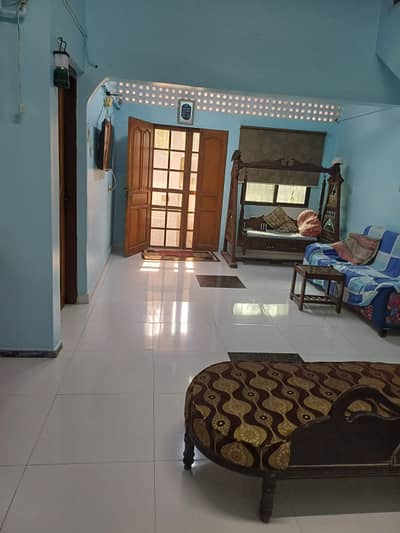 3 bed dd west open portion available for rent