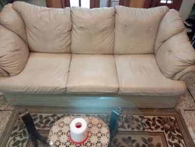 5 Seater Off-White Sofa Set | Luxury Fabric Sofa | Excellent Condition
