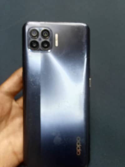 OPPO F17 Pro