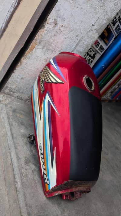 HONDA 16 MODDEL TANKI TAPY