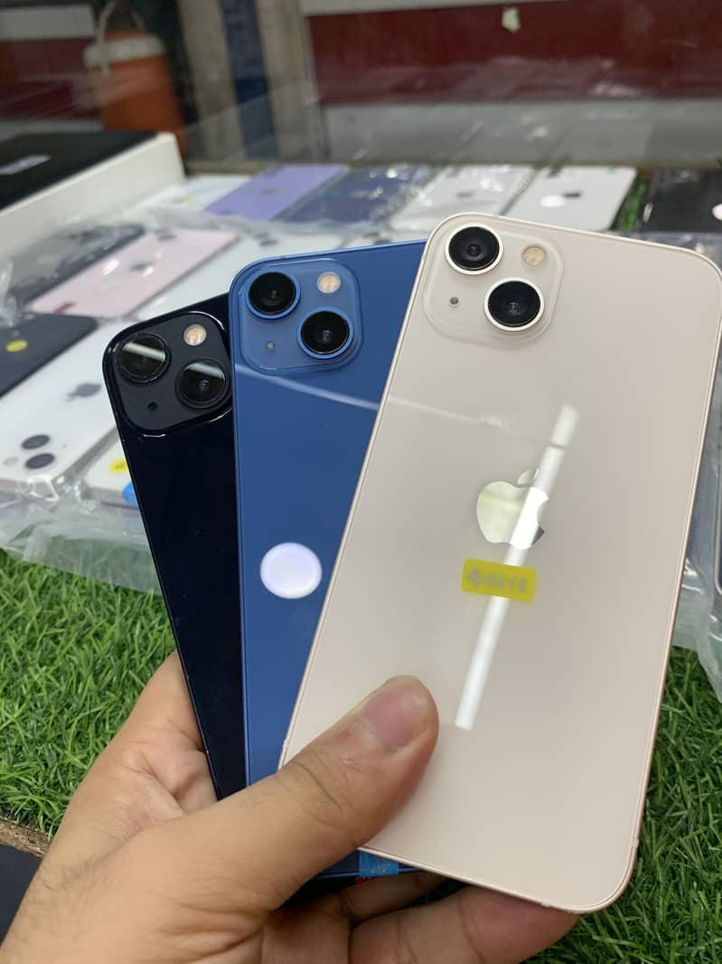 iPhone 13 3