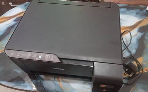 Epsone L3250 100% okkk condition 35000 FNF Price Hai Ya