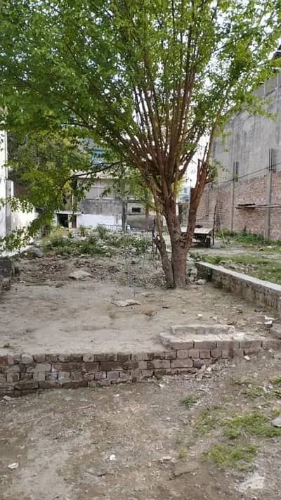 Prime 1 Kanal Commercial Plot for Sale in Block A2, Gulberg III, Lahore