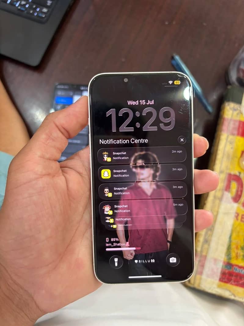 Apple iPhone 13 3