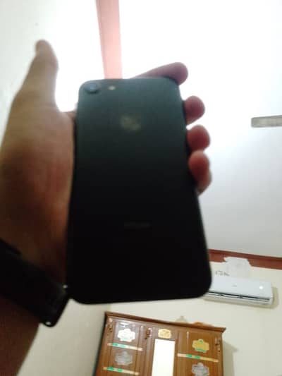 Apple iPhone 7