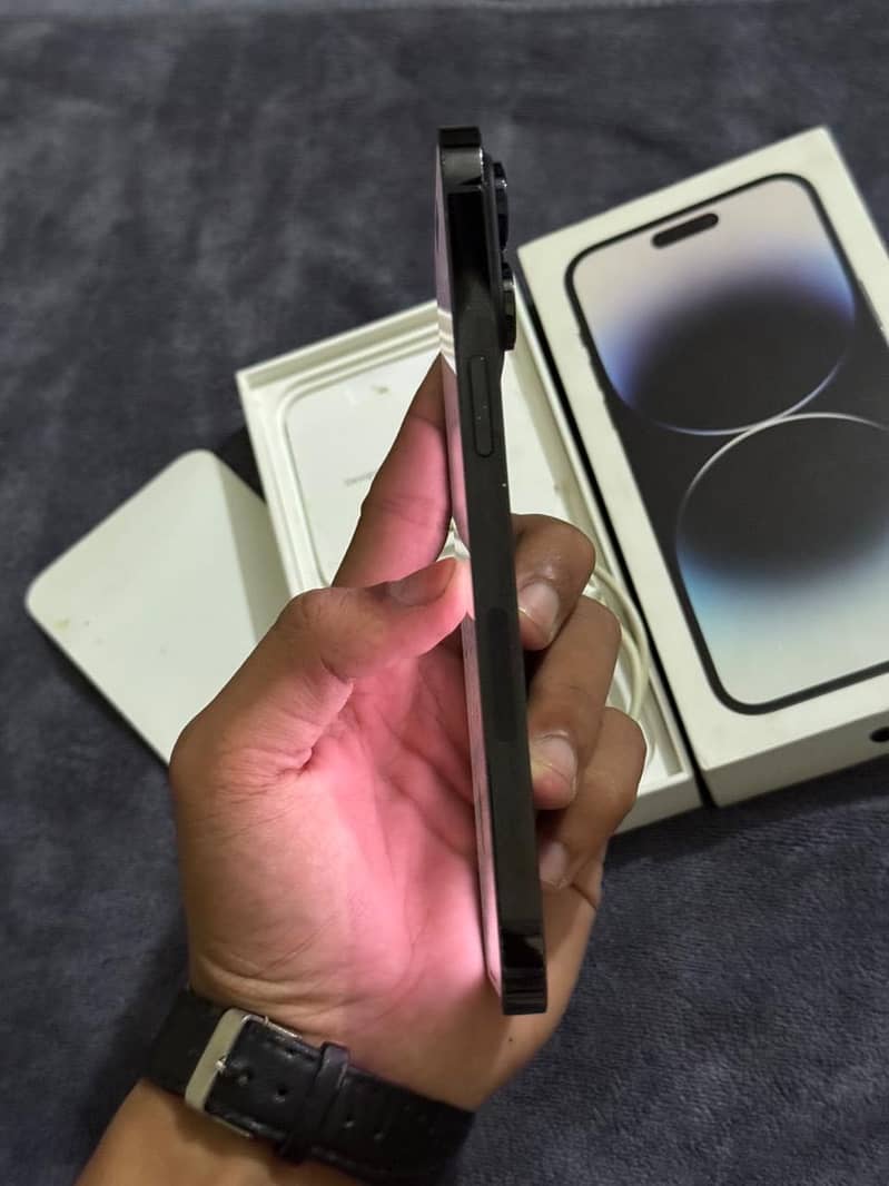iPhone 15 pro max 7