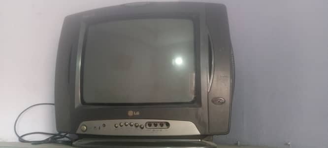 LG old madel Tv bilkul dress   ok hai