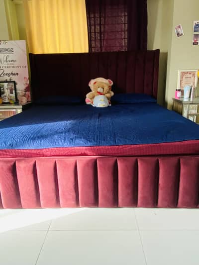 Pure Wood Bedroom Furniture Set – Excellent Condition
