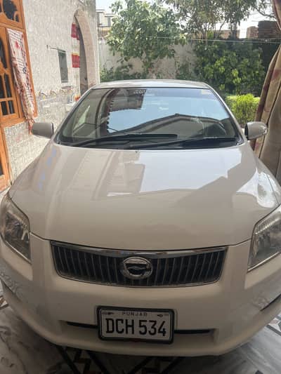 Toyota Corolla Axio 2011