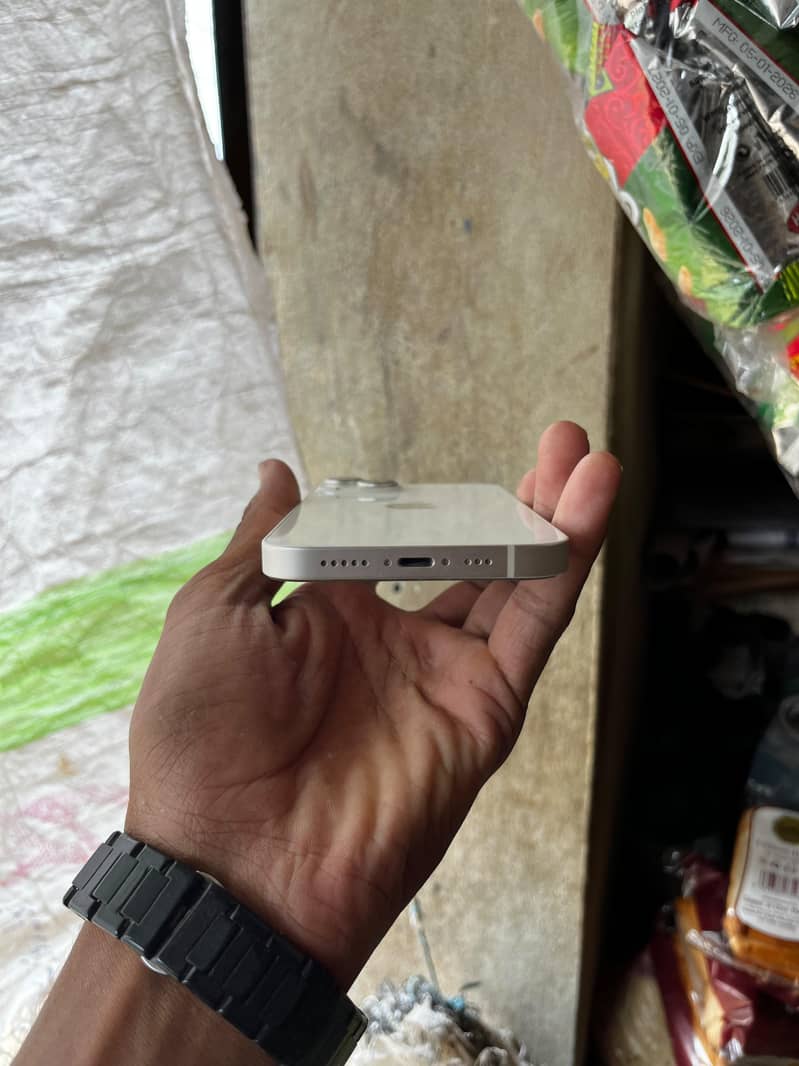 Apple iPhone 14 6