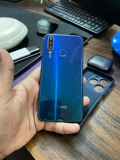 Vivo Y12