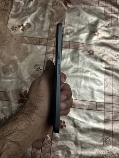 Vivo Y28