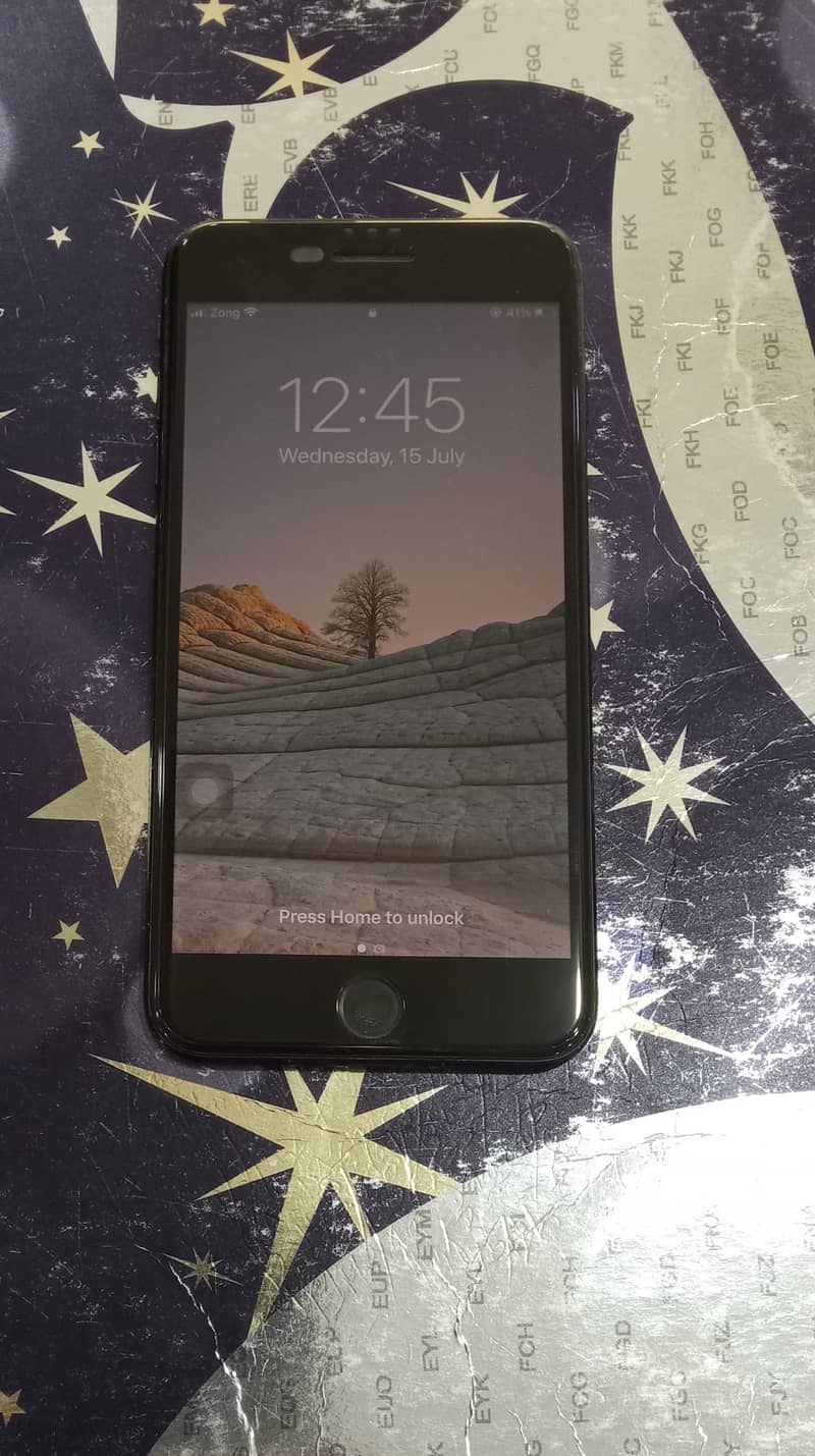 Apple iPhone 7 Plus 2