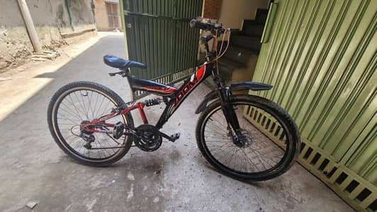 Cycle with gears and shoks