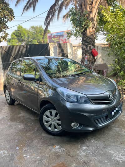Toyota Vitz 2012