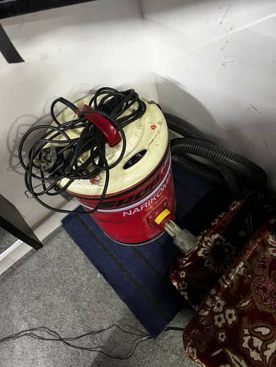 Vacuum cleaner Heavy duty working good