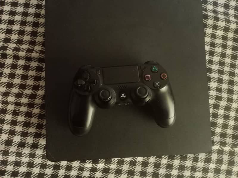 Ps4 Slim 1