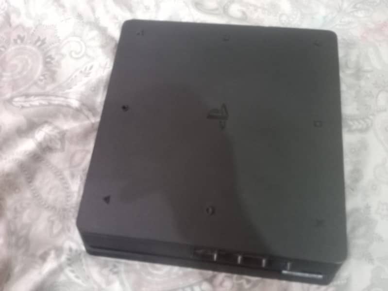 Ps4 Slim 4