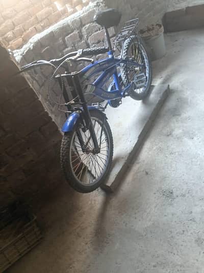Used bicycle for sale in R. S 7,000