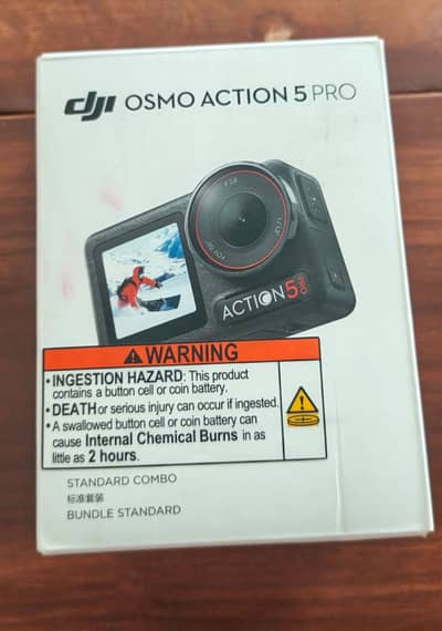 DJI Osmo Action 5 Pro 10 on 10 condition no scratch used for 2 months
