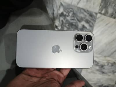 Apple iPhone 15 Pro Max (FU)