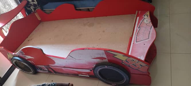 kids Racing Car bed - single ( McQueen)