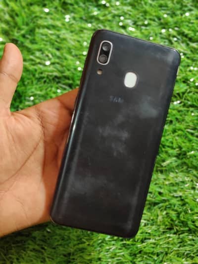 Samsung Mobile A30 4/64