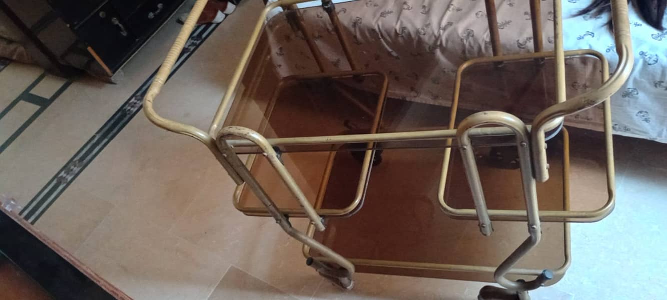 Tea Trolly 0