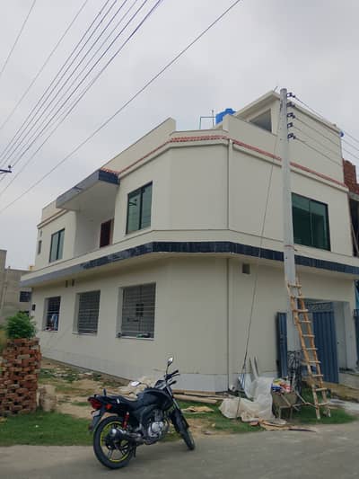 5 Marla semi commercial building 60 fit road