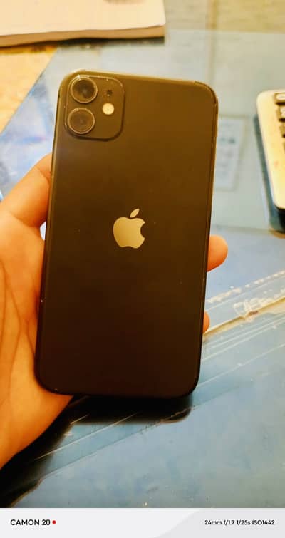 iPhone 11 PTA Approved 92% health