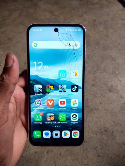 Tecno SPARK 30C