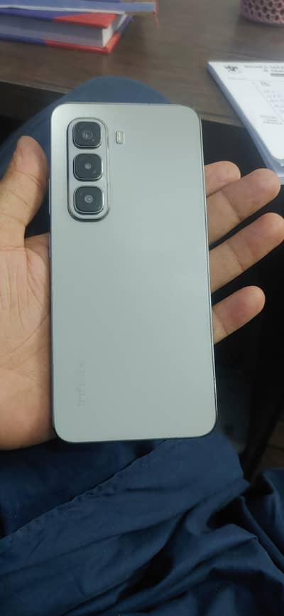 Infinix hot 50pro 10/10