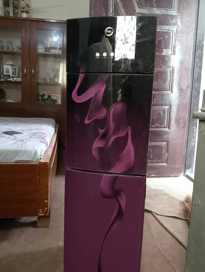 Urgent sale Dispenser ziyda use nhi hua WA hai