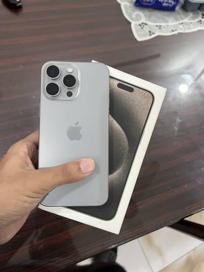 Apple iPhone 15 Pro Max