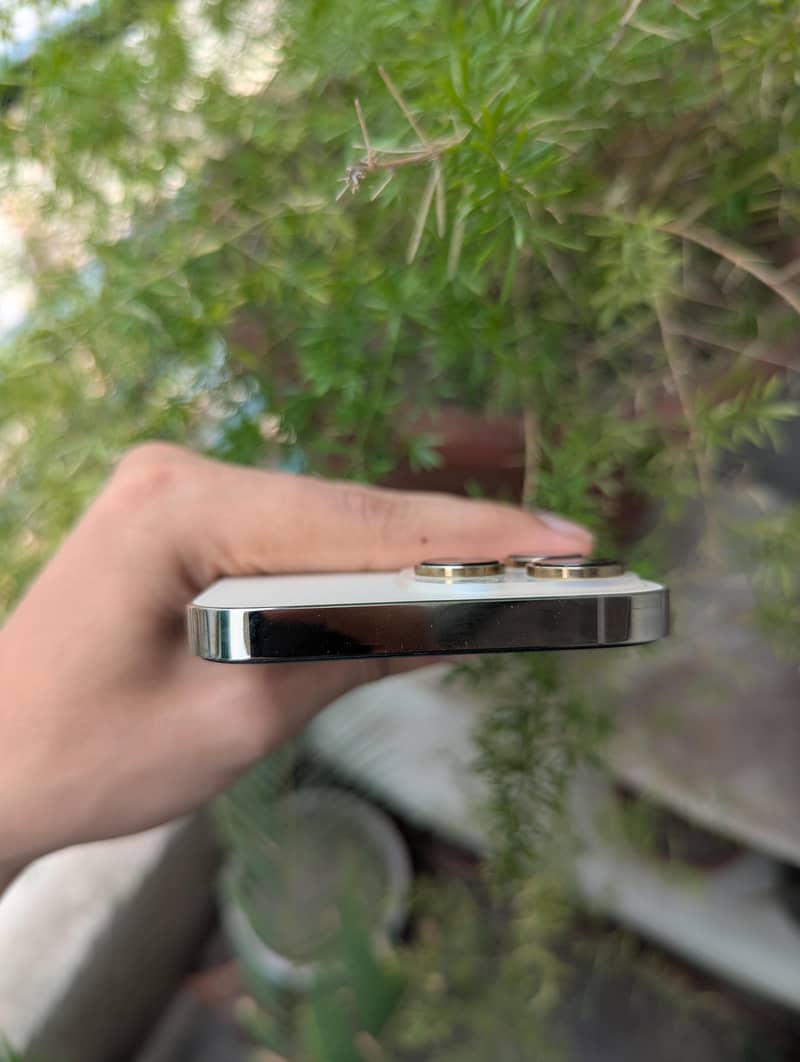 IPhone 14 Pro Max 5