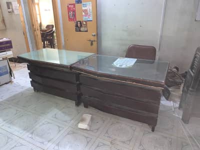 6  Office Tables