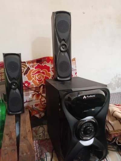 Audionic Rainbow R 30