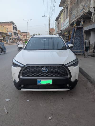 Toyota Corolla Cross HEV X 2025 | Full Options | Hybrid | Immaculate C