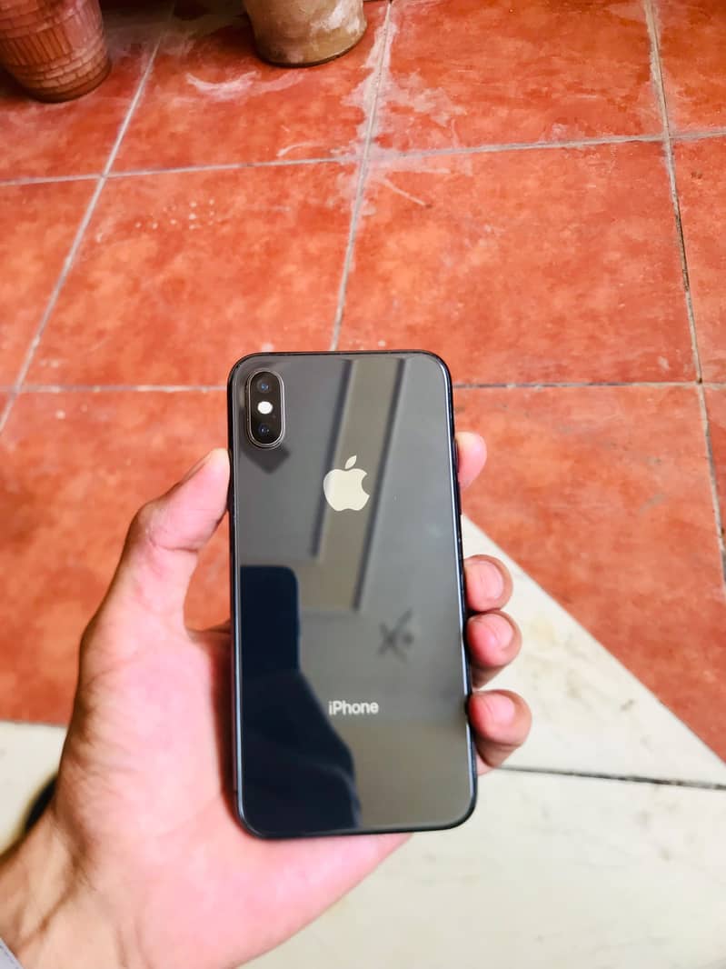 Apple iPhone XS 0
