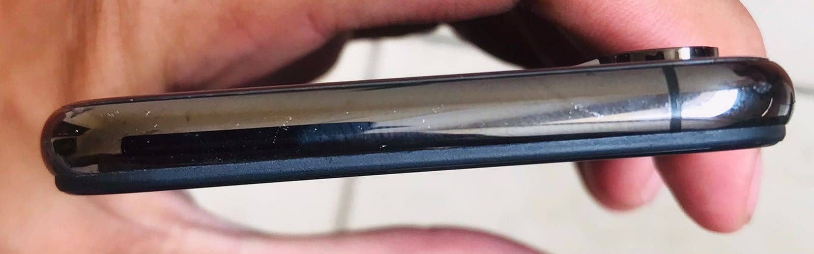 Apple iPhone XS 1