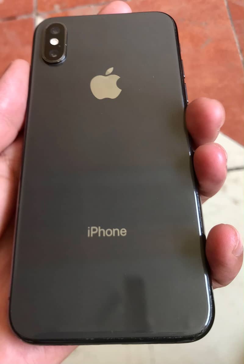 Apple iPhone XS 5