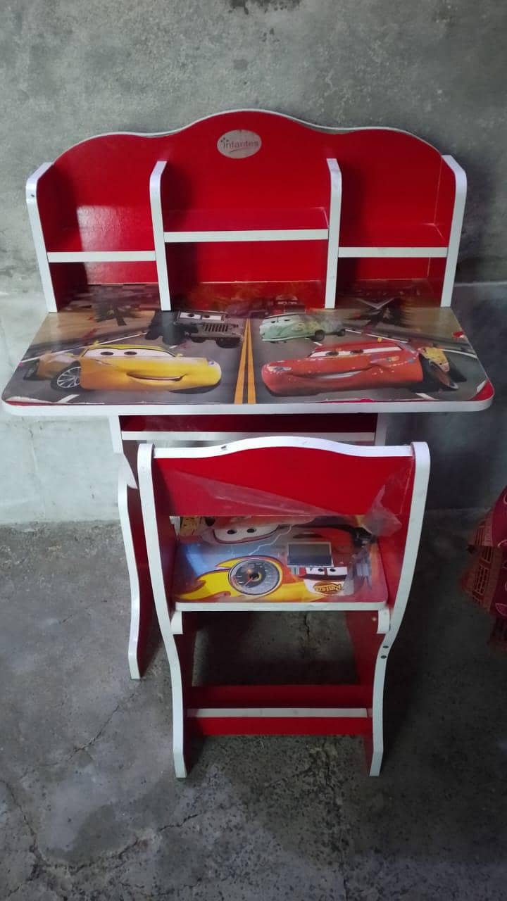 study table 0