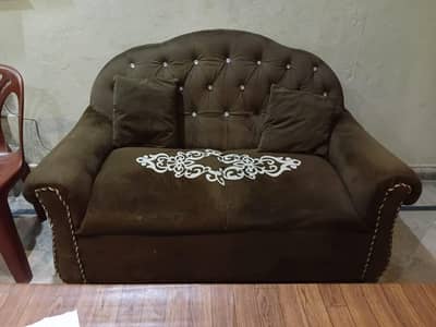 solid wood sofa needs poshish