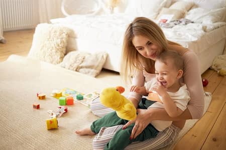 Babysitter required in Islamabad