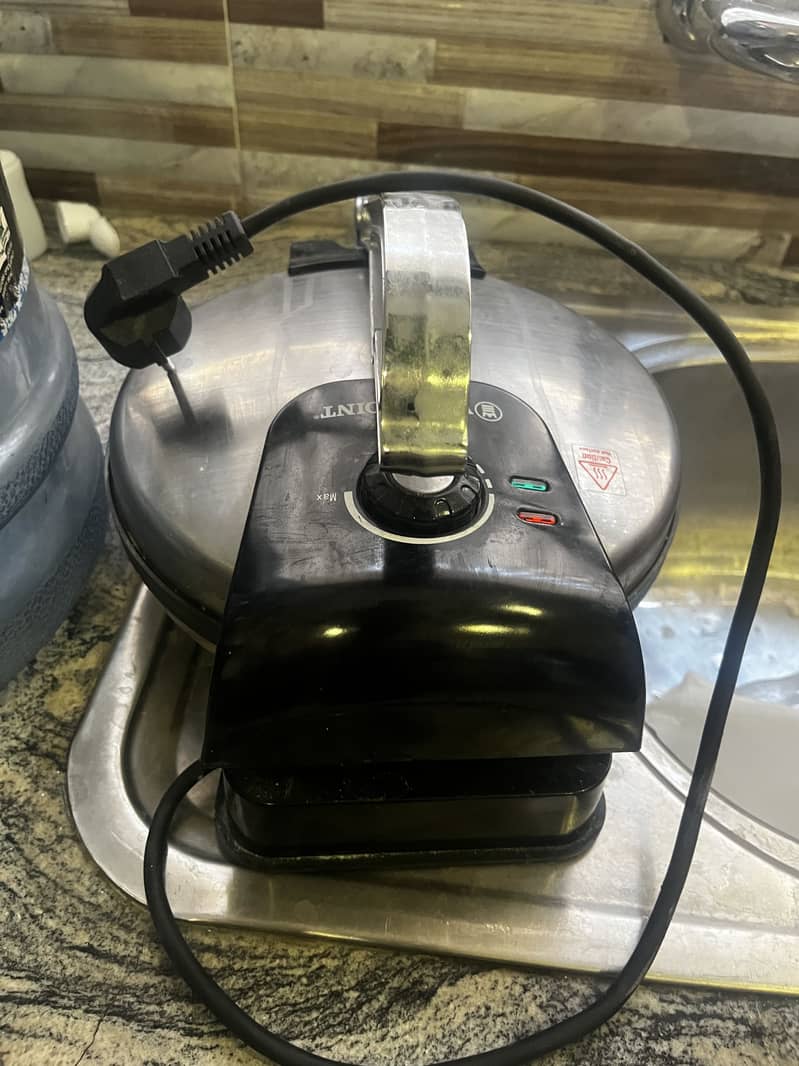 Roti maker by west point 0