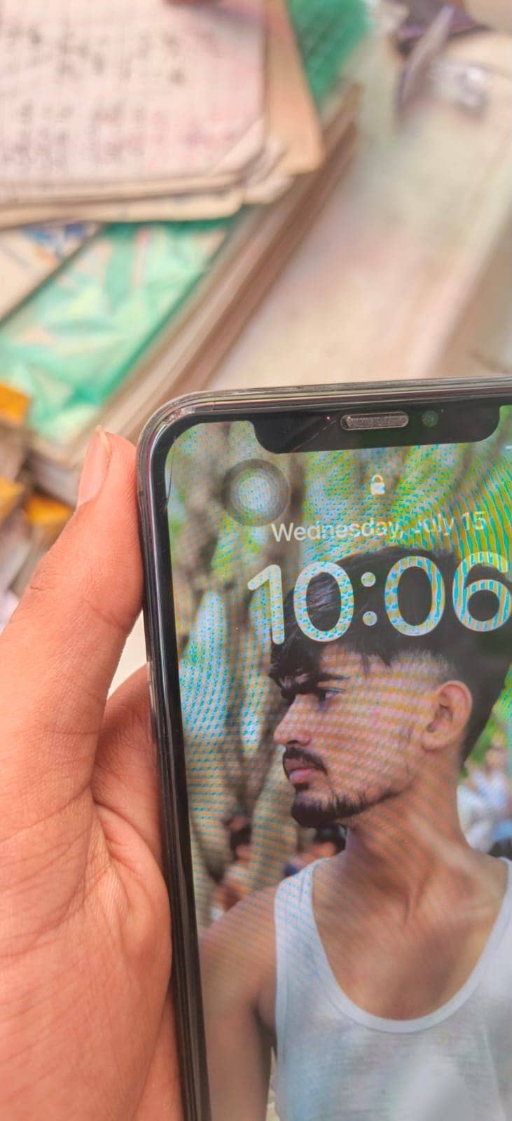 Apple iPhone X 4