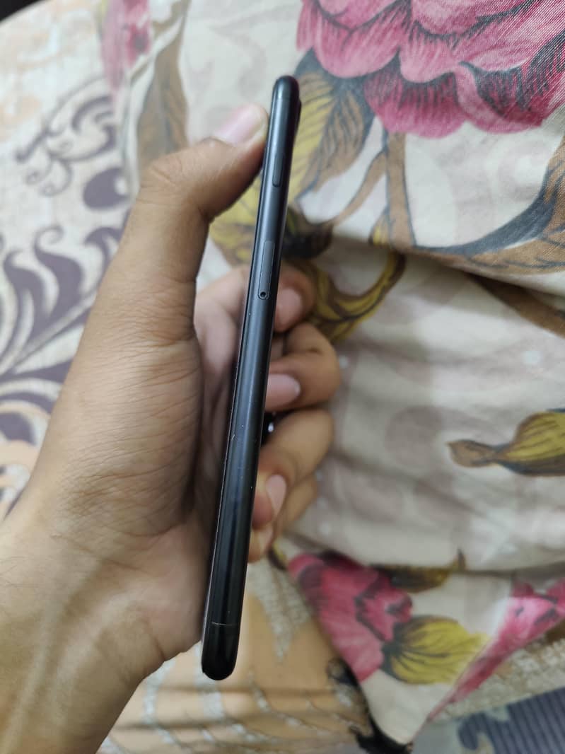 Apple iPhone 7 Plus 5